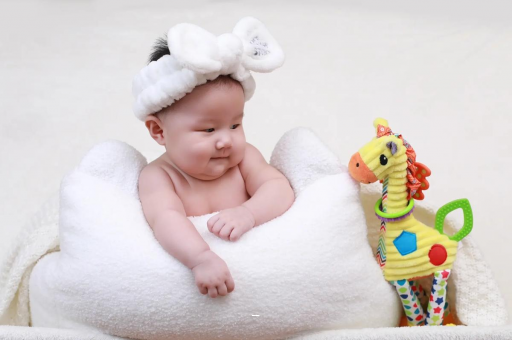 瓦房店宝宝几个月翻身